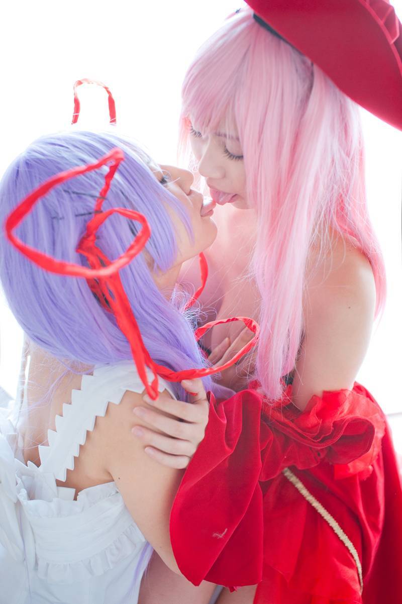 [Cosplay]   cos制服双姐妹